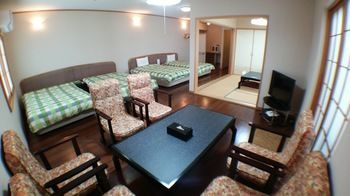 Yurakuan 傳統日式旅館 3*