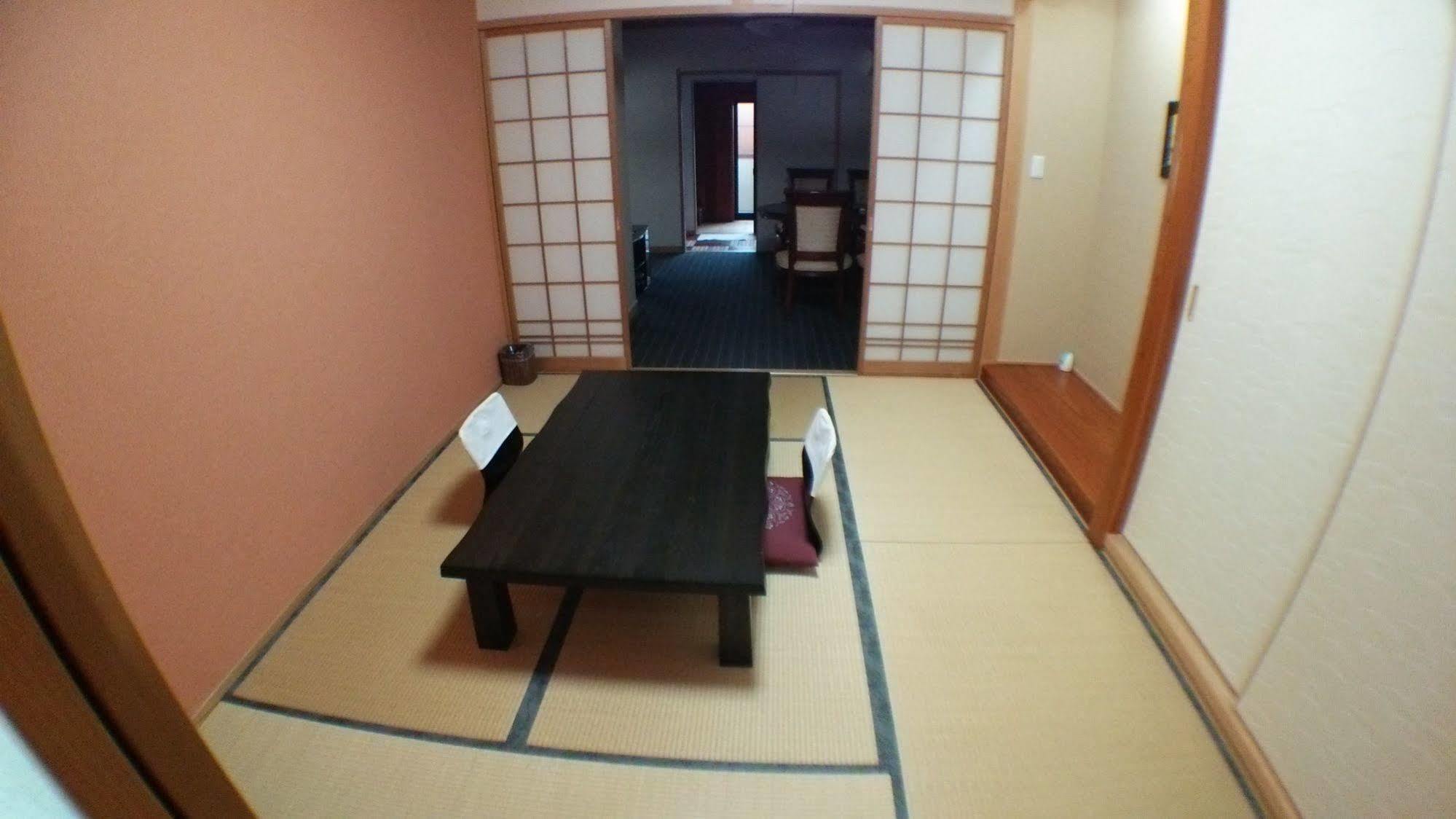 Yurakuan 傳統日式旅館 Miyazaki